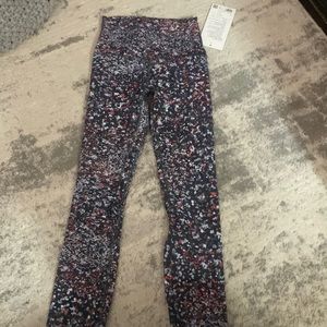 Lululemon Align HR Crop 21”